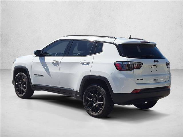 Used 2026 Jeep Compass Latitude AWD/4WD image 8