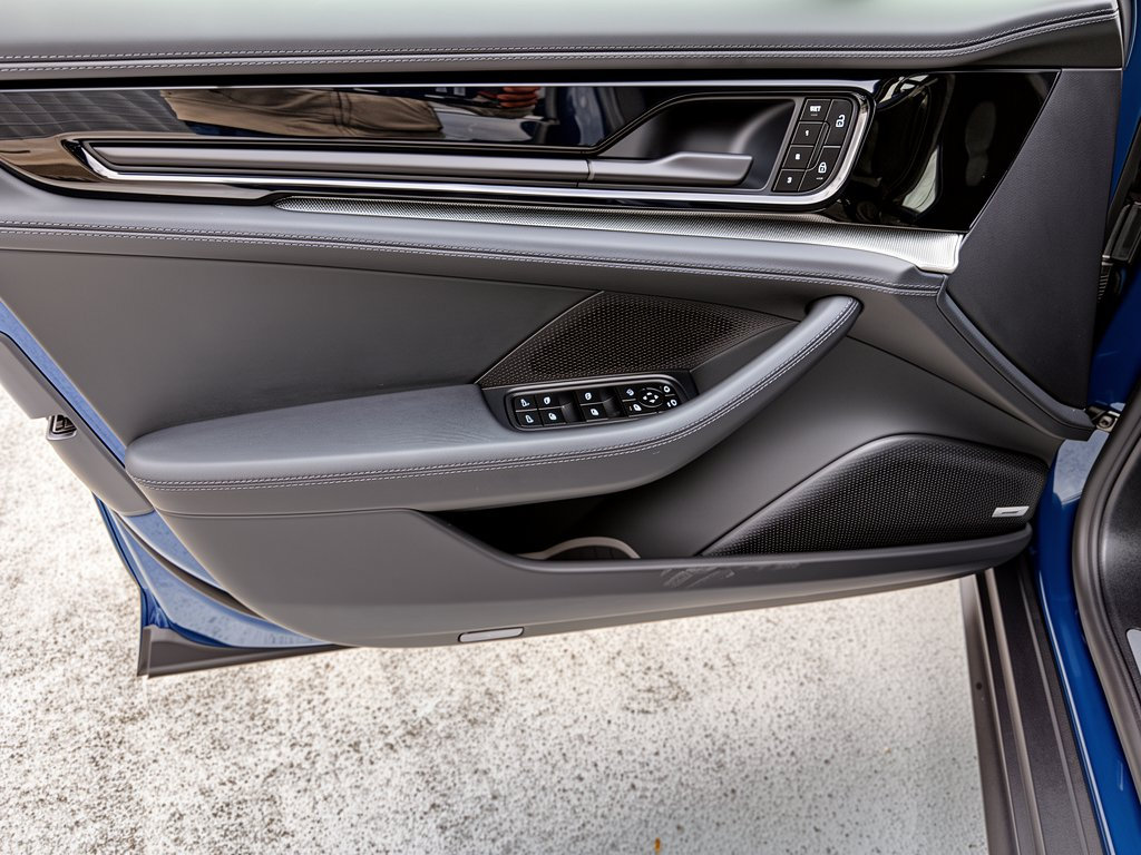 Certified 2026 Porsche Panamera 4 AWD/4WD image 14