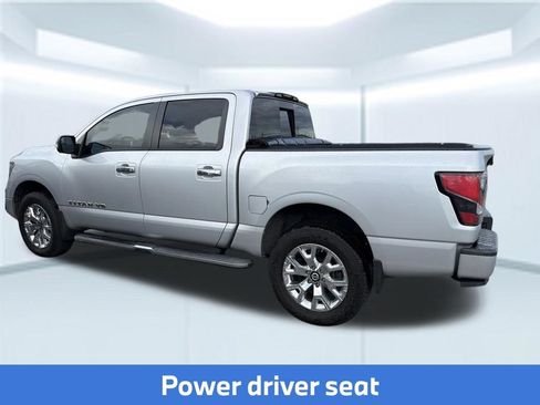 Used 2020 Nissan Titan SL w/ Protection Package 1 AWD/4WD image 12