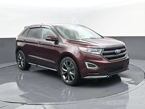 Used 2017 Ford Edge Sport w/ Equipment Group 401A AWD/4WD image 3