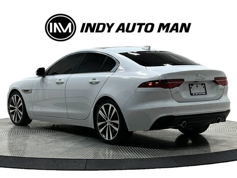 Used 2020 Jaguar XE S RWD image 6