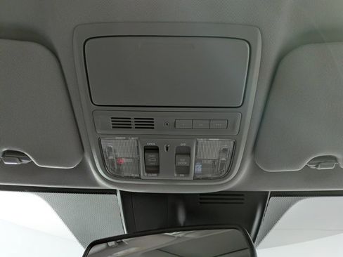 Used 2022 Honda CR-V Touring image 25