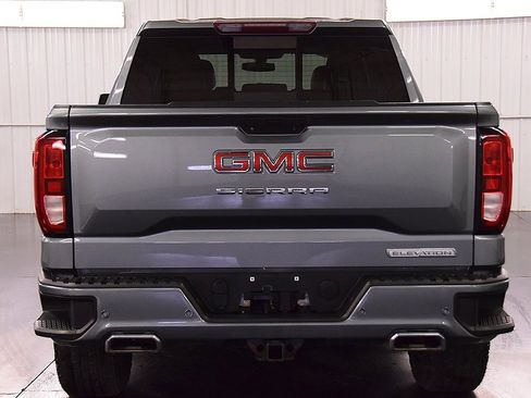 Used 2021 GMC Sierra 1500 Elevation w/ Preferred Package image 6