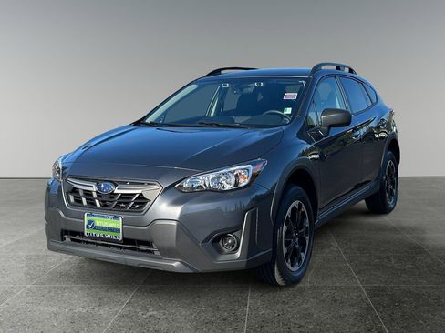 Used 2023 Subaru Crosstrek 2.0i w/ Popular Package #3 AWD/4WD image 3