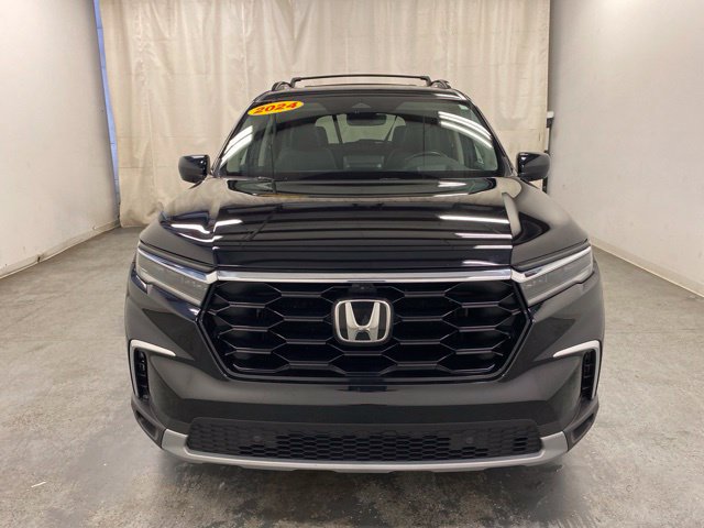 Certified 2024 Honda Pilot Elite image 2