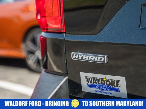 Used 2023 Ford Maverick XLT w/ XLT Luxury Package image 8