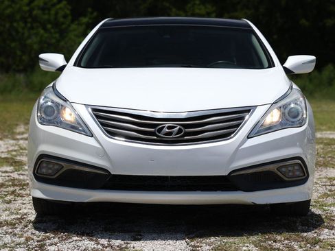 Used 2015 Hyundai Azera Limited FWD image 17