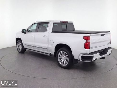 Certified 2023 Chevrolet Silverado 1500 High Country w/ Technology Package image 7