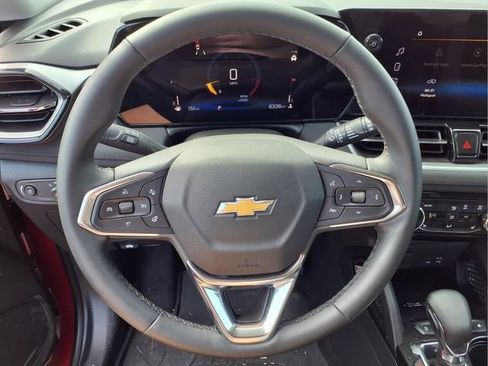 New 2026 Chevrolet TrailBlazer LT w/ Convenience Package FWD image 6