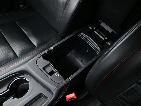 Used 2025 Dodge Durango GT AWD/4WD image 28