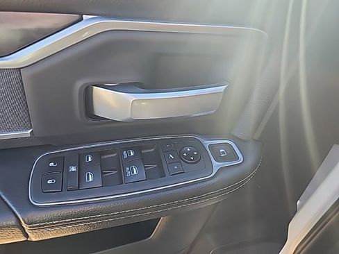 Used 2021 RAM 2500 Big Horn w/ Level B Equipment Group image 19