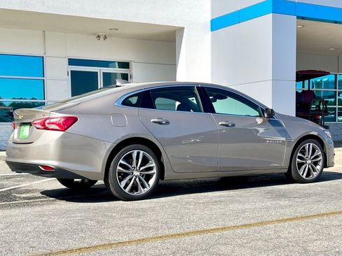 Used 2024 Chevrolet Malibu LT image 4