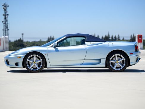 Used 2002 Ferrari 360 Spider RWD image 25