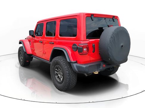 Used 2023 Jeep Wrangler Unlimited Rubicon 392 w/ Xtreme Recon 35" Tire Package AWD/4WD image 4