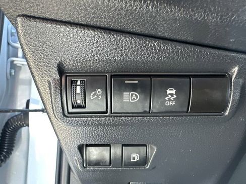Used 2024 Toyota Corolla Cross AWD Hybrid image 33