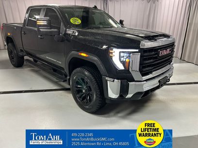 Used 2024 GMC Sierra 2500 Pro w/ Convenience Package