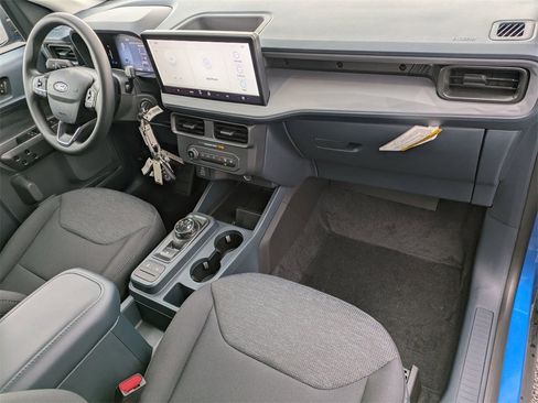 New 2026 Ford Maverick XL image 44