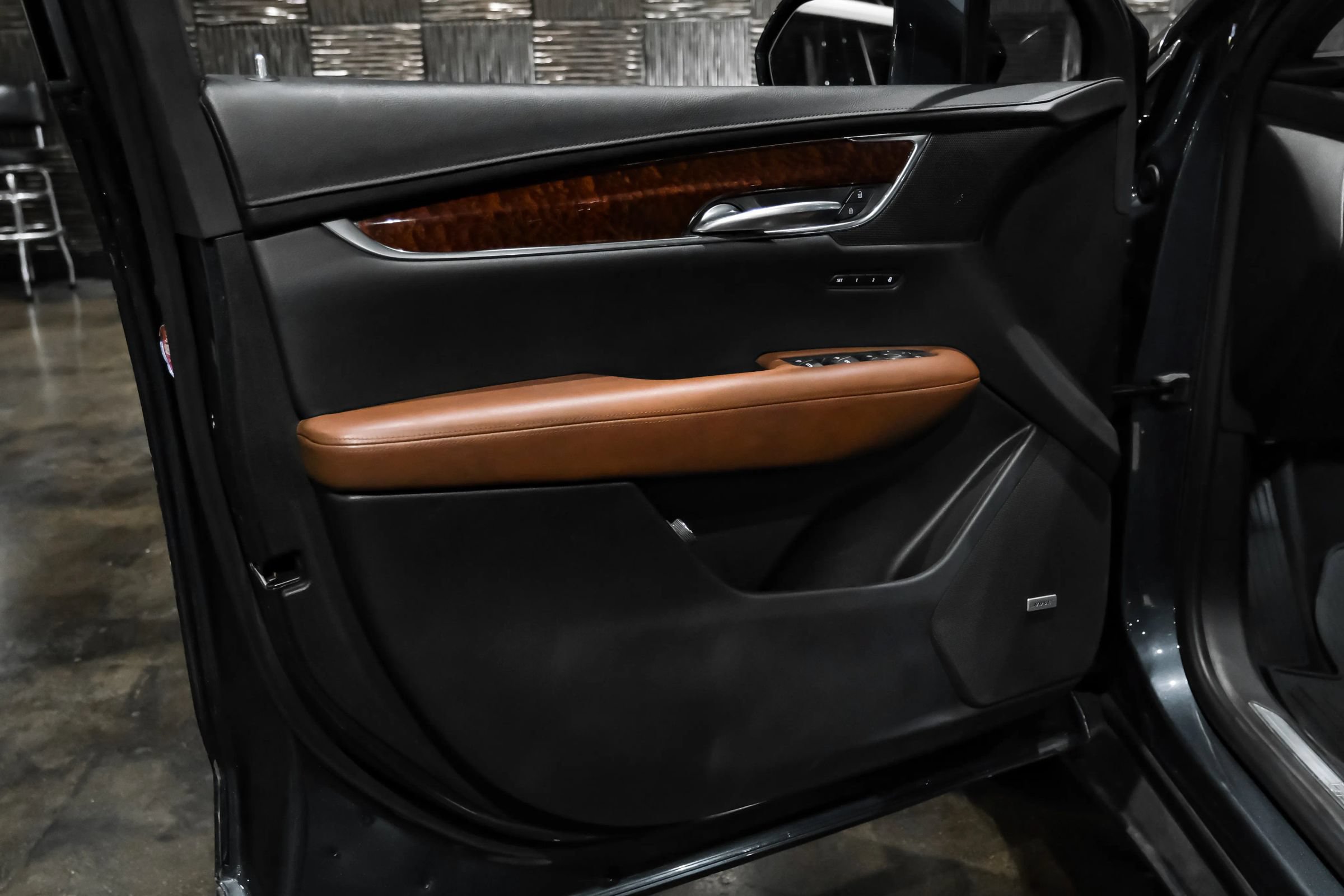 Used 2019 Cadillac XT5 Premium Luxury FWD image 43