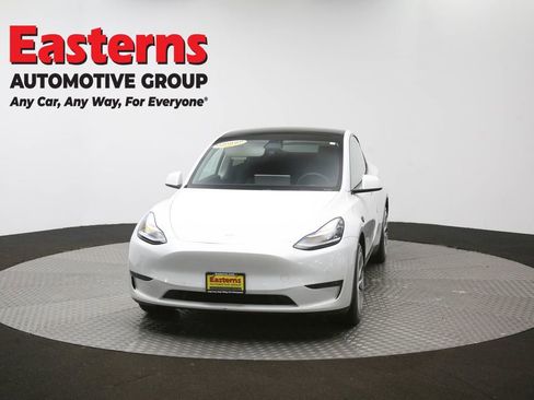 Used 2020 Tesla Model Y Long Range image 50