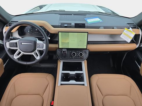 New 2026 Land Rover Defender 110 X-Dynamic SE AWD/4WD image 9