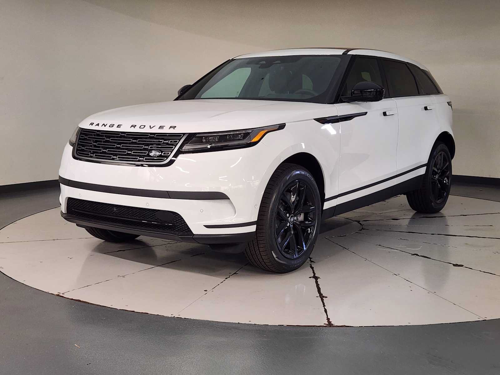New 2026 Land Rover Range Rover Velar S AWD/4WD image 1