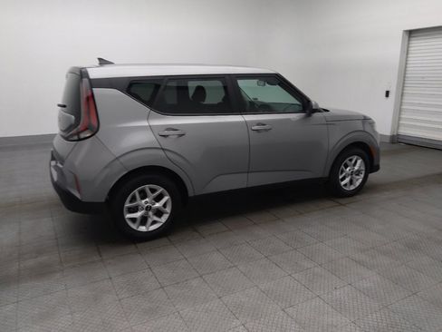Used 2025 Kia Soul LX image 10