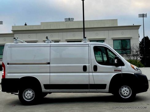 Used 2021 RAM ProMaster 2500 w/ Interior LED Lighting Group image 5