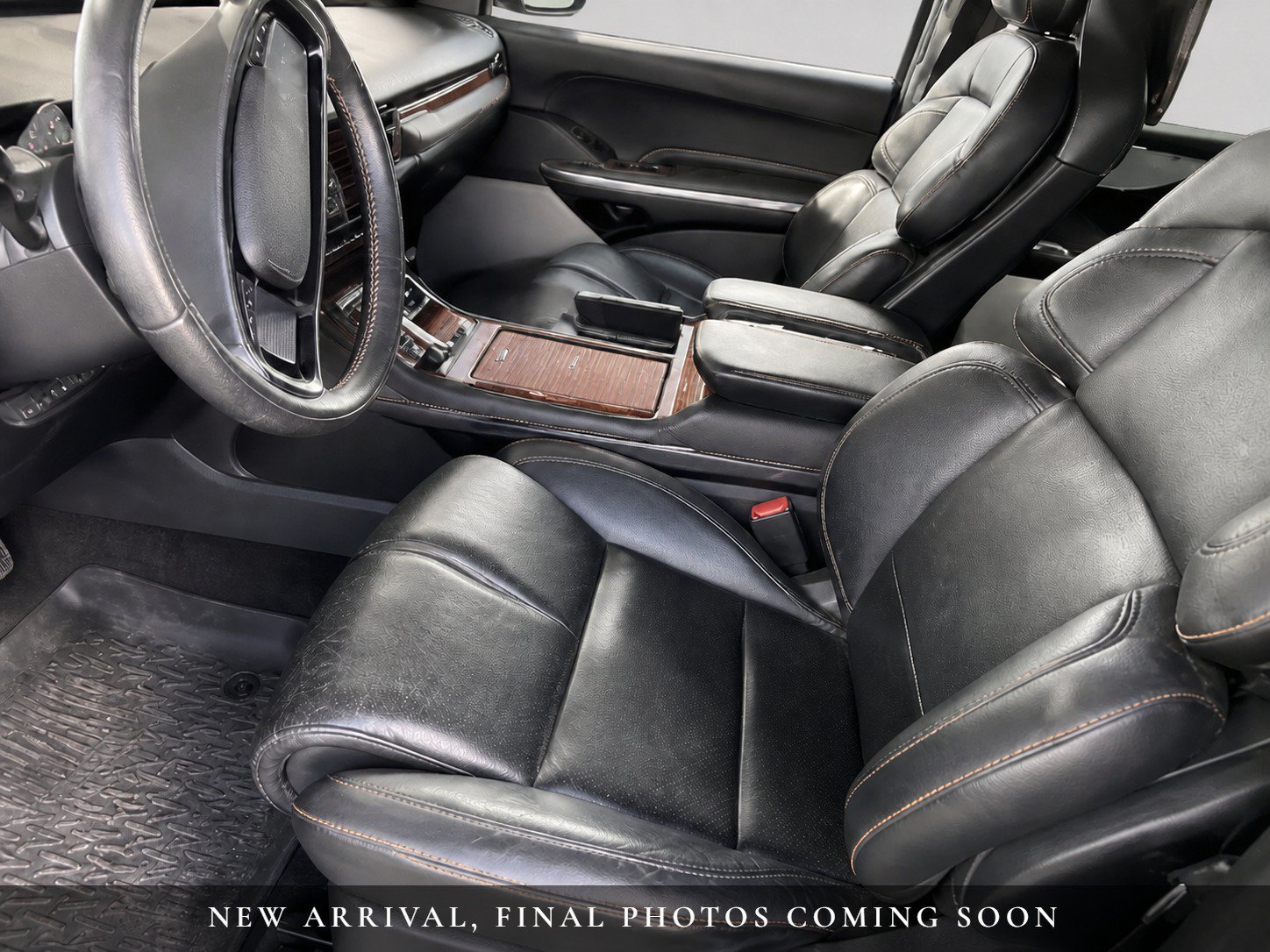 Used 2025 Lincoln Navigator L Black Label AWD/4WD image 6