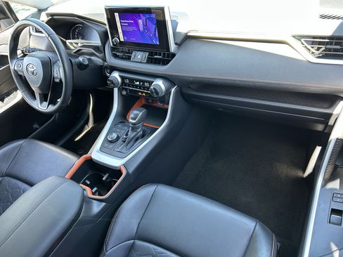 Used 2024 Toyota RAV4 Adventure AWD/4WD image 10