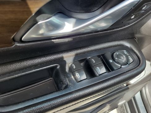 Used 2019 GMC Terrain Denali w/ Advanced Safety Package FWD image 27
