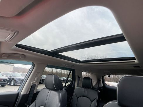 Used 2023 Honda Pilot Elite image 23