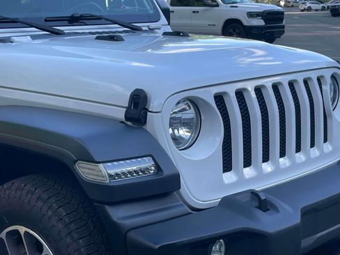 Used 2021 Jeep Wrangler Unlimited Sport AWD/4WD image 10