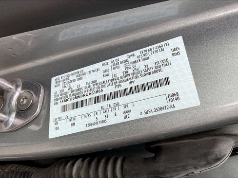 Certified 2024 Ford Escape ST-Line w/ Tech Pack #1 image 33