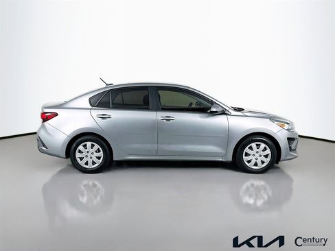Used 2023 Kia Rio S image 4