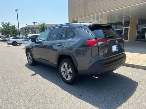 Used 2025 Toyota RAV4 XLE FWD image 2