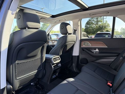 New 2026 Mercedes-Benz GLE 450 4MATIC image 12