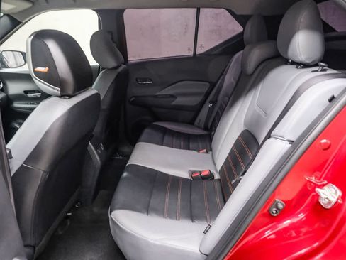 Used 2021 Nissan Kicks SR w/ SR Premium Package FWD image 23