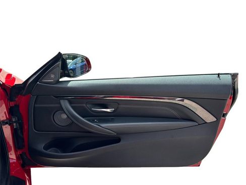 Used 2020 BMW M4 Convertible w/ Competition Package image 48