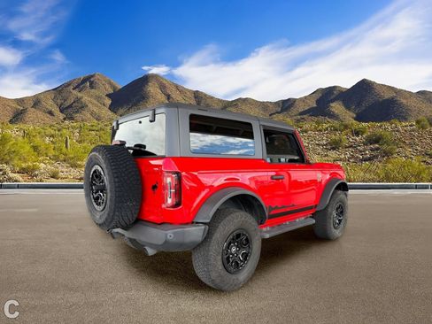 Used 2022 Ford Bronco Wildtrak AWD/4WD image 4