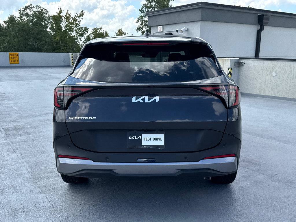 Used 2026 Kia Sportage LX w/ LX Convenience Package FWD image 6