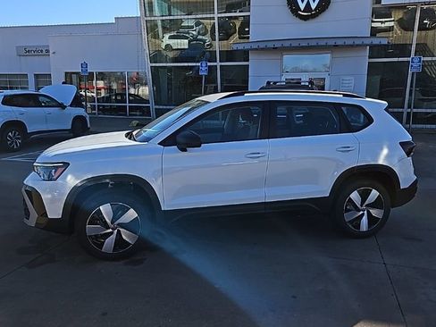 New 2026 Volkswagen Taos S image 8