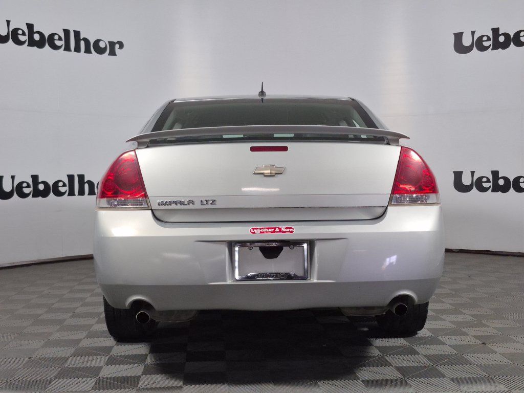 Used 2012 Chevrolet Impala LTZ FWD image 6