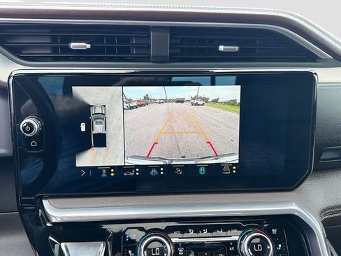 Used 2023 GMC Sierra 1500 Denali w/ Denali Reserve Package AWD/4WD image 31