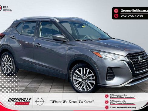 Certified 2021 Nissan Kicks SV FWD image 1