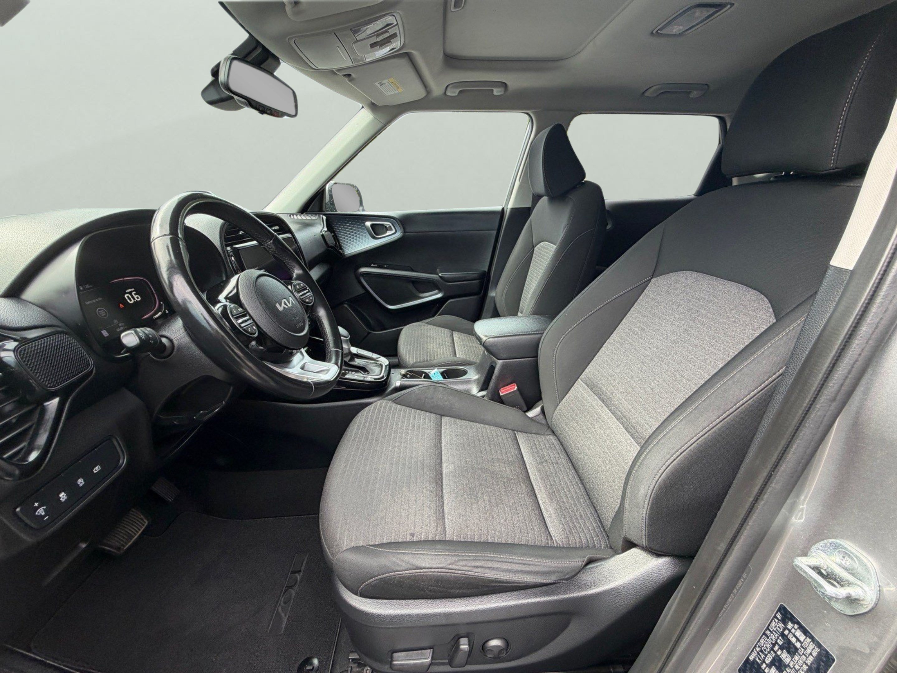 Certified 2023 Kia Soul EX FWD image 13