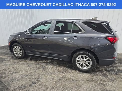 Used 2022 Chevrolet Equinox LT AWD/4WD image 4