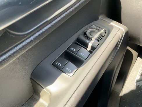 Used 2026 Chevrolet Silverado 1500 Custom w/ LPO, Dark Essentials Package AWD/4WD image 14