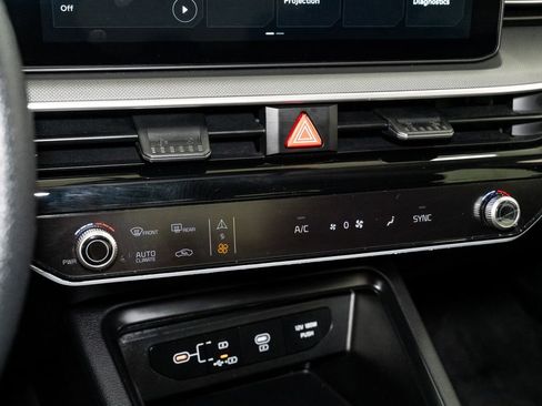 Certified 2025 Kia K5 LXS image 17