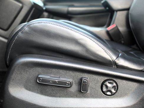 Used 2017 Honda CR-V EX-L image 11