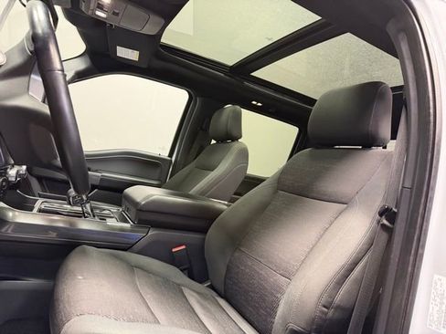 Used 2022 Ford F150 XLT w/ Equipment Group 302A High image 17